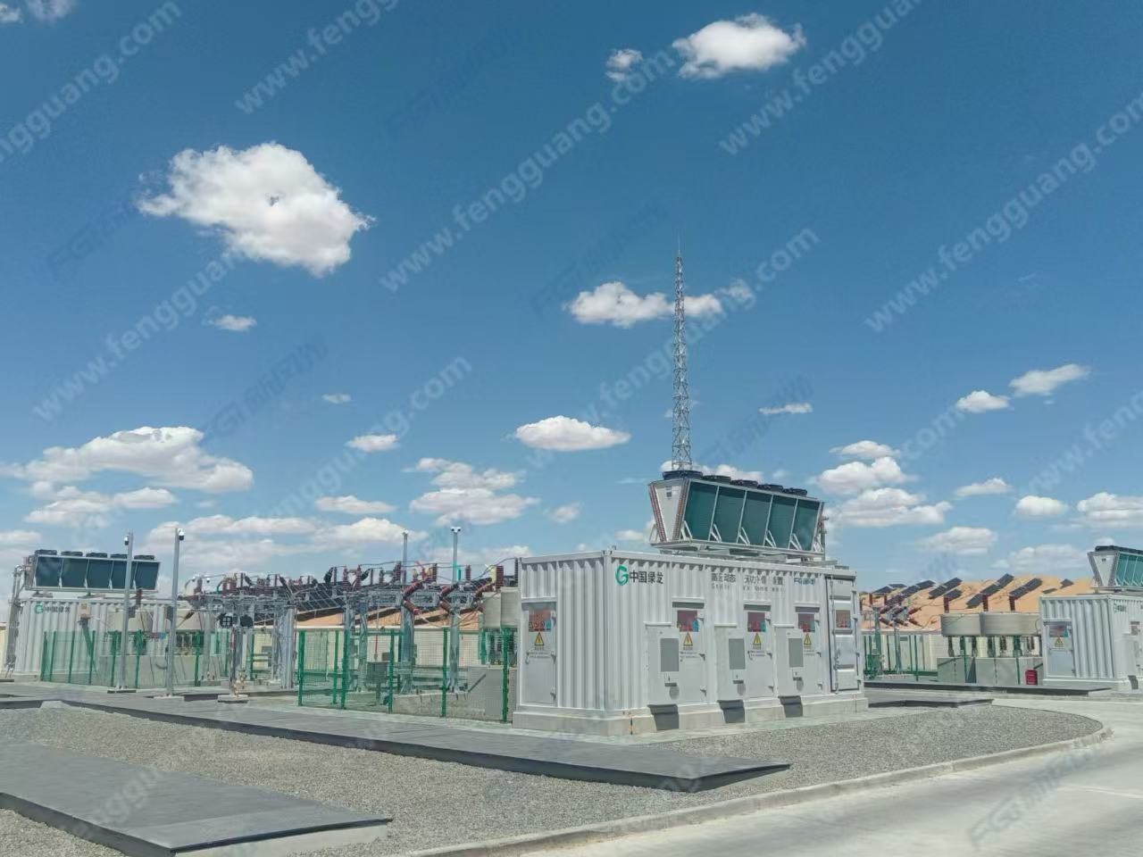 De laatste bedrijfszaken over 4*35kv 50Mvar Static Var Generator SVG voor fotovoltaïsche zonne-energiecentrale in Xinjiang verbeterde de vermogen factor en winst meer dan 5-8%